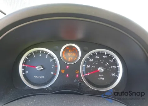 2010 Nissan Sentra 2.0S z USA, uszkodzony, nr VIN 3N1AB6AP9AL661336